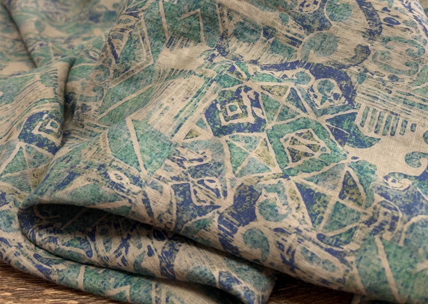 BJQLAN - 100% Linen, Vintage Blue Digital Print, 220 gram 135cm wide by the Yard