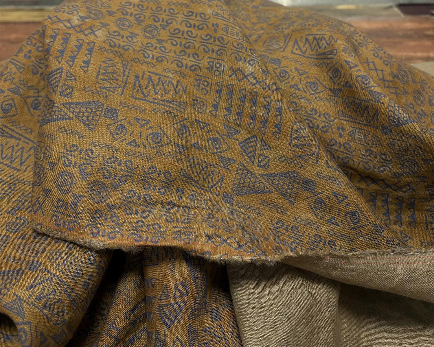 BJGUZH - 100% Linen, Vintage Green and Yellow Digital Print, 200 gram 135cm wide by the Yard