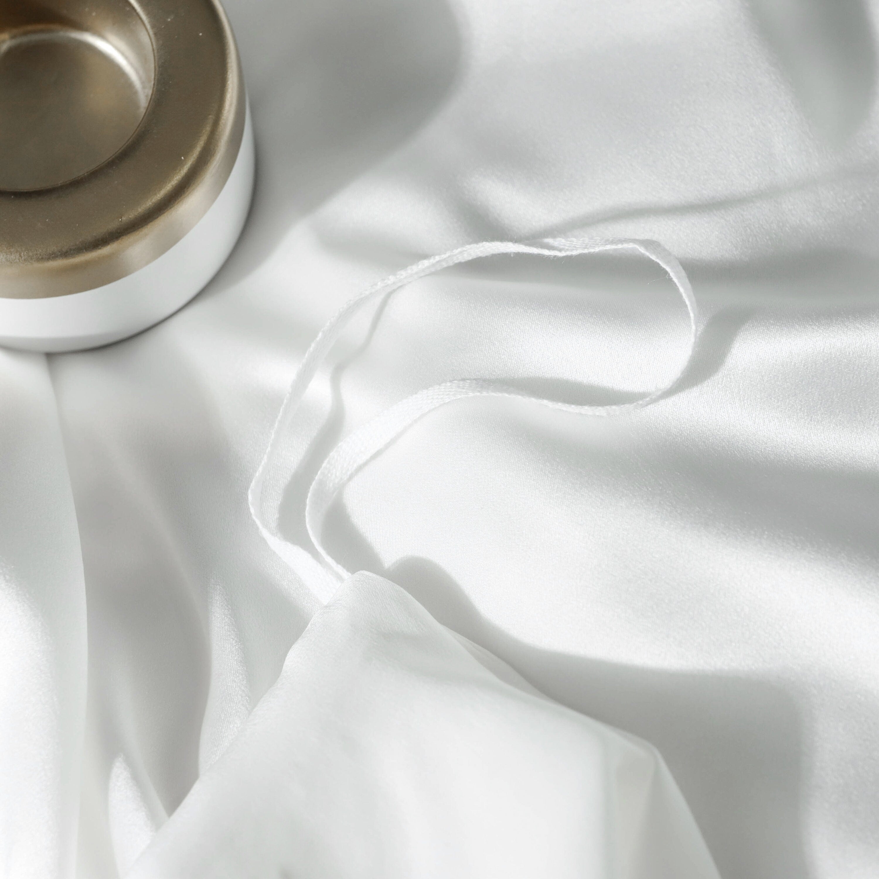 Charmeuse Pure silk duvet cover in Ivory 22mm thickness, Smooth, Sleep beauty Silk Bedding for King, queen, custom size.