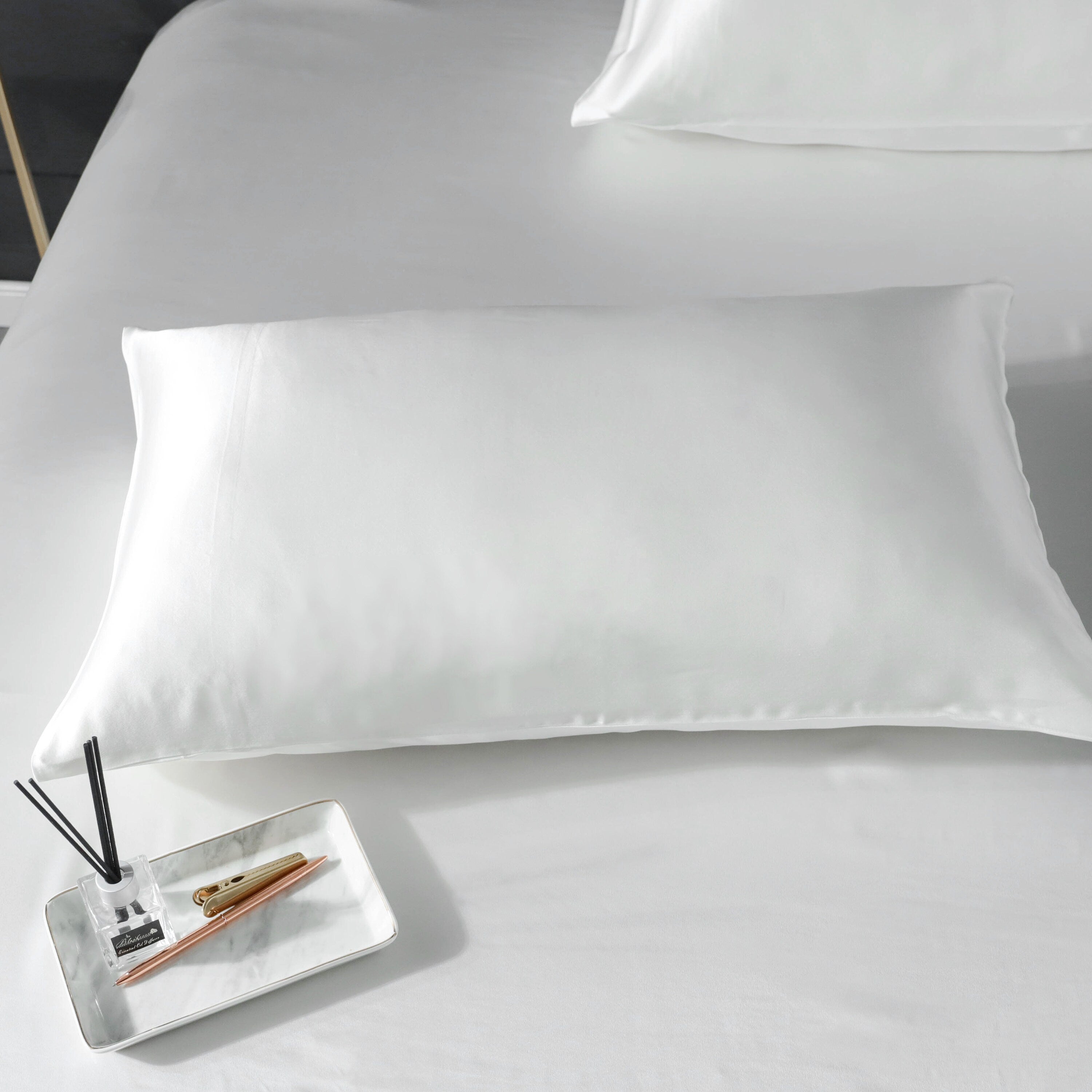 Charmeuse Pure silk duvet cover in Ivory 22mm thickness, Smooth, Sleep beauty Silk Bedding for King, queen, custom size.