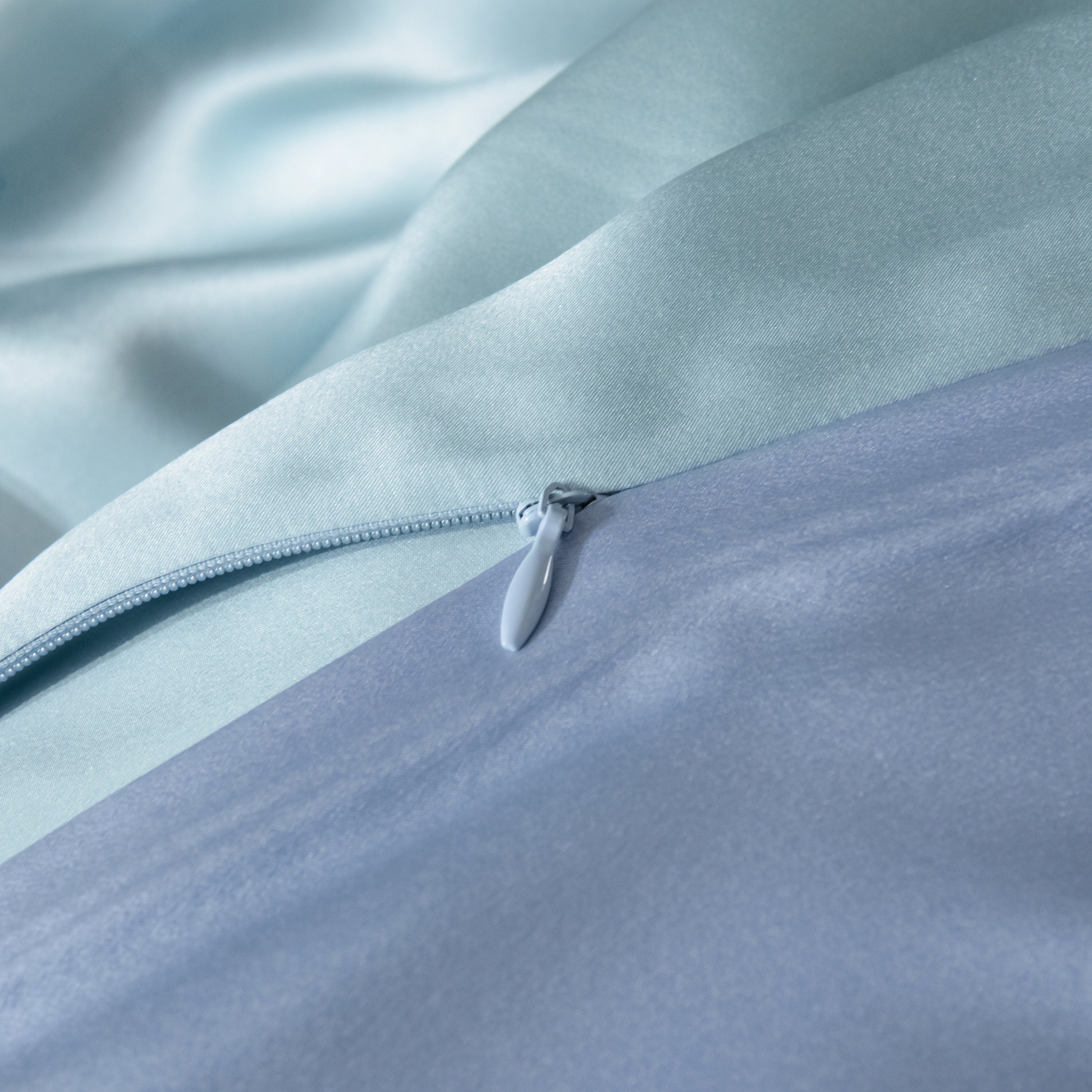 Pure silk duvet cover in sky blue and aqua blue, 22mm smooth, natural, sleep beauty Silk Bedding for King, queen, custom size.