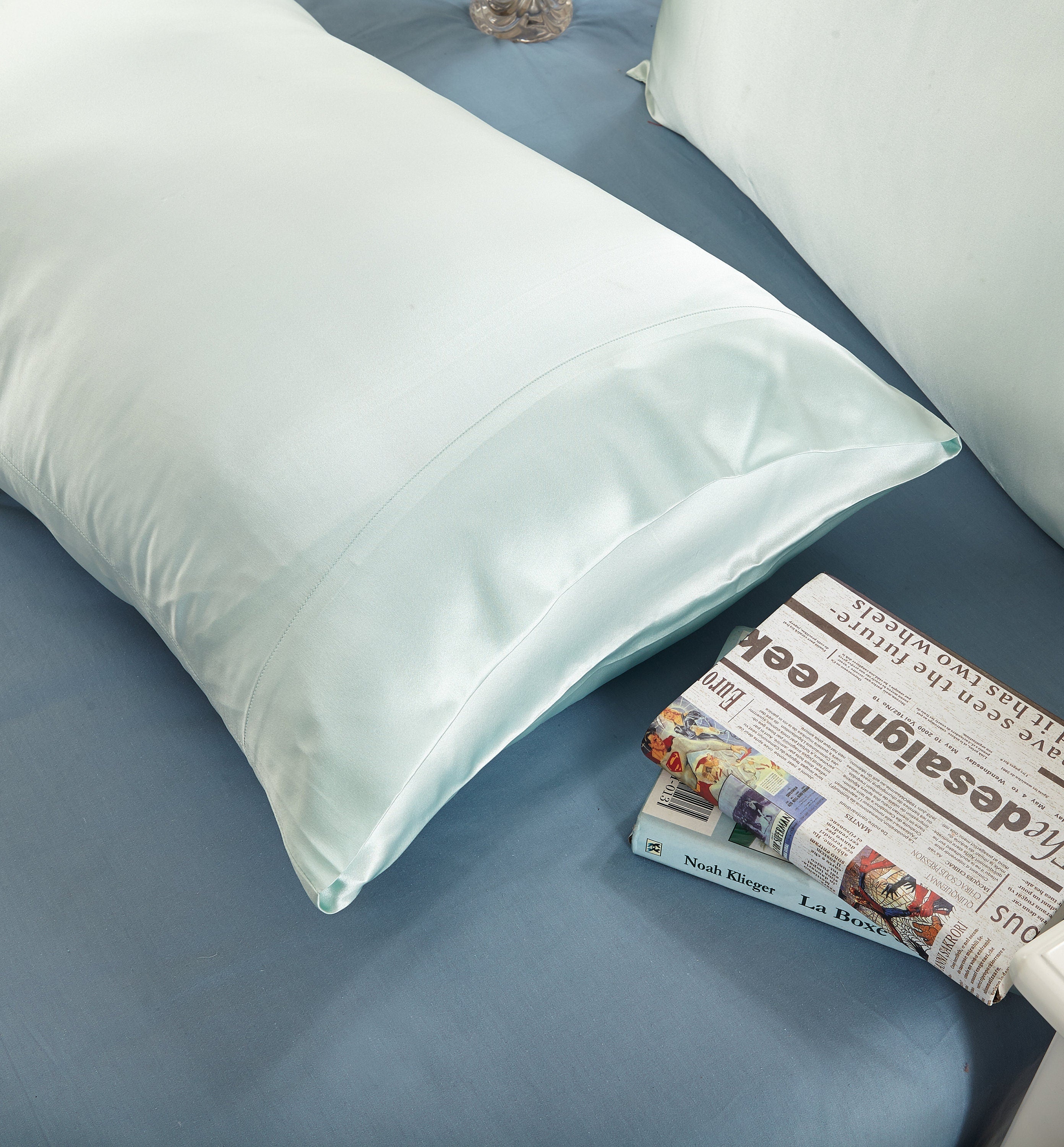 16mm Silk Pillowcase, Handmade with 100% 6A Pure Silk, Beauty Sleep Anti Ageing/Wrinkles, for King, Queen, Customized sizes Bedding.