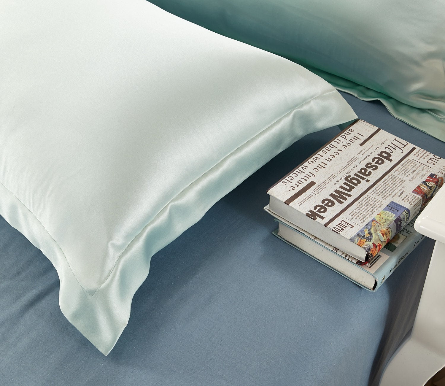 19mm Silk Pillowcase, Handmade with 100% 6A Pure Silk, Beauty Sleep Anti Ageing/Wrinkles, for King, Queen, Customized sizes Bedding.