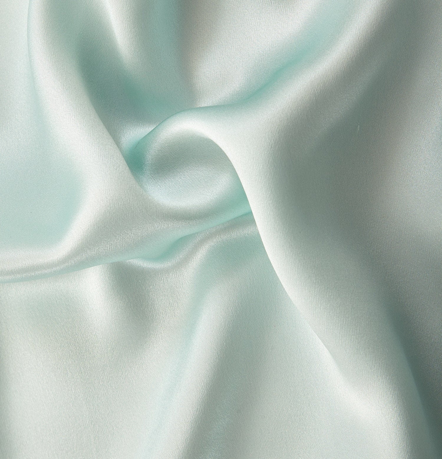 19mm Silk Pillowcase, Handmade with 100% 6A Pure Silk, Beauty Sleep Anti Ageing/Wrinkles, for King, Queen, Customized sizes Bedding.