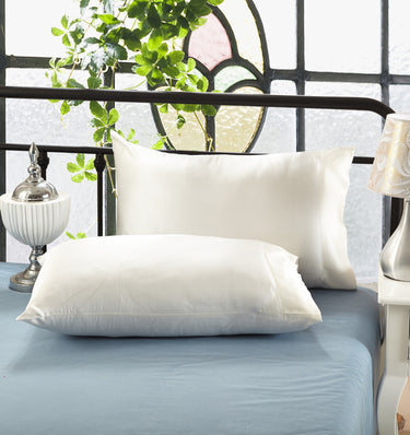 30mm Solid Off-White, Handmade with 100% 6A Pure Silk, Beauty Sleep Anti Ageing/Wrinkles, for King, Queen, Customized sizes Bedding.