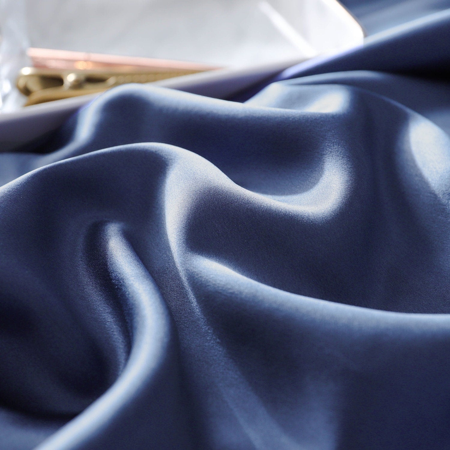 22mm Ocean Blue Silk Pillowcase, for Better Skin Less Sleep Creases, Handmade with 100% Silk for King, Queen, and Customized Sizes Bedding.