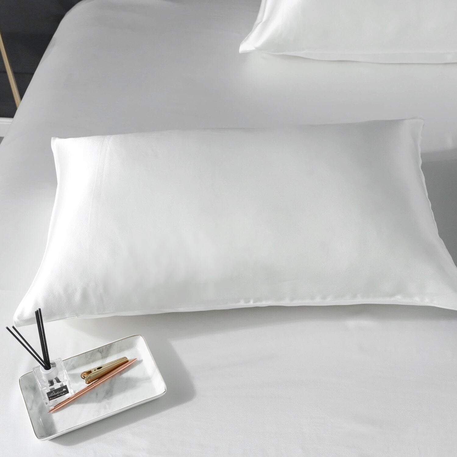 22mm Pearl White Silk Pillowcase, for Better Skin Less Sleep Creases, Handmade with 100% Silk for King, Queen, and Customized Sizes Bedding.