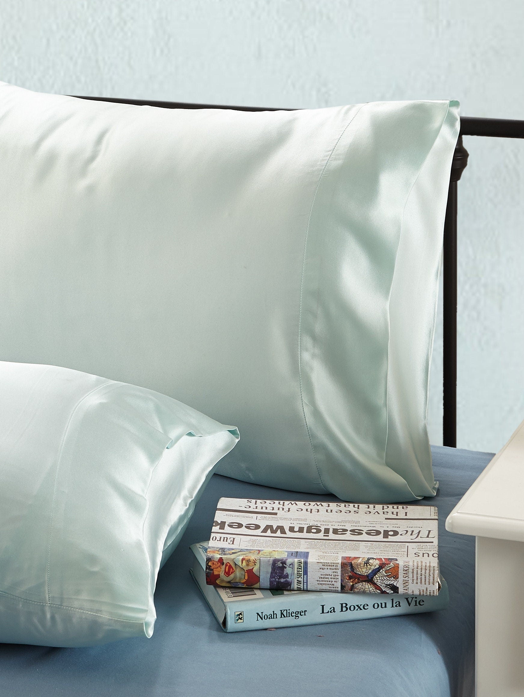 16mm Silk Pillowcase, Handmade with 100% 6A Pure Silk, Beauty Sleep Anti Ageing/Wrinkles, for King, Queen, Customized sizes Bedding.