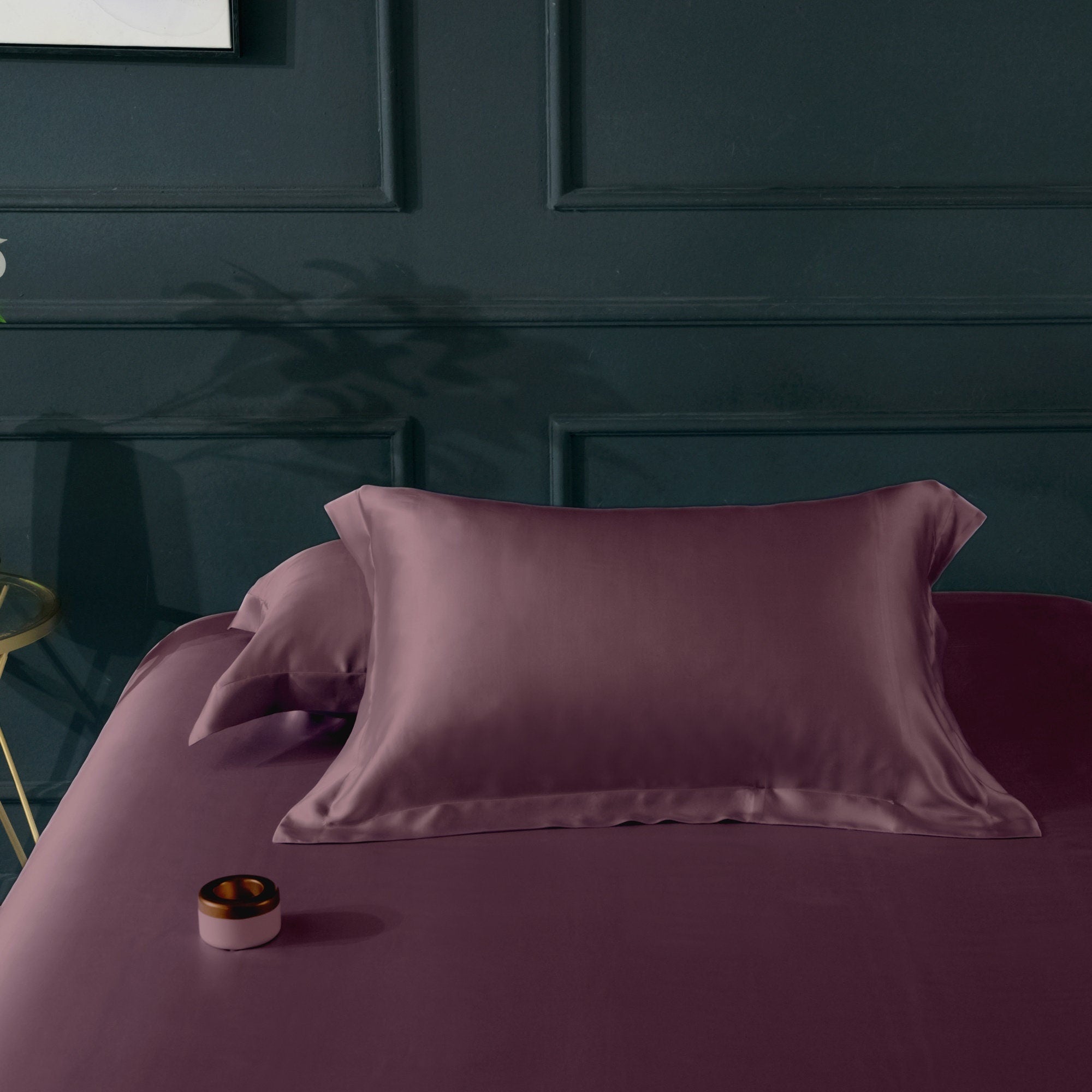 22mm Magic Purple Pillowcase, Handmade with 100% 6A Pure Silk, Beauty Sleep Anti Ageing/Wrinkles, for King, Queen, Customized sizes Bedding.