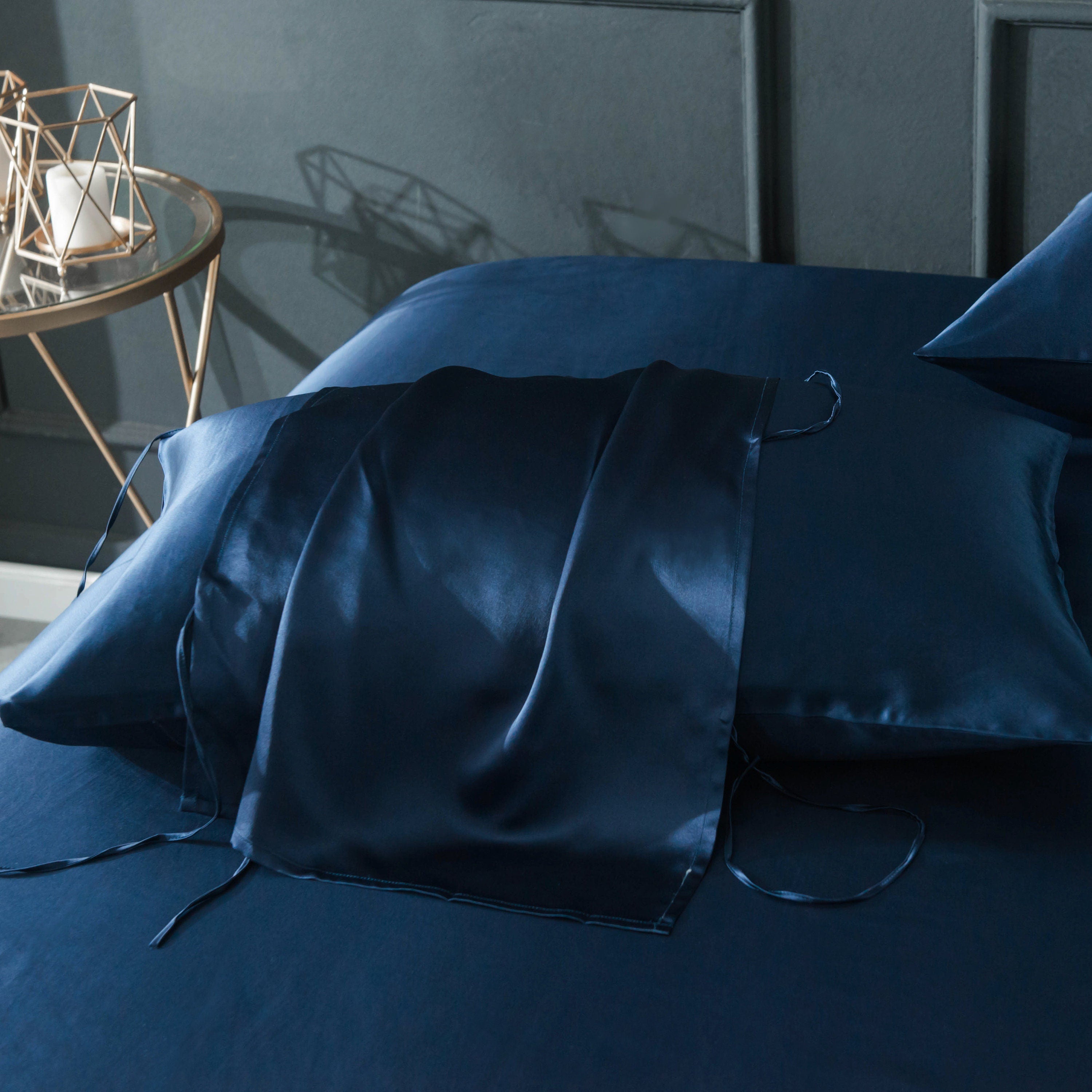 22mm Dark Blue Pillowcase, Handmade with 100% 6A Pure Silk, Beauty Sleep Anti Ageing/Wrinkles, for King, Queen, Customized sizes Bedding.