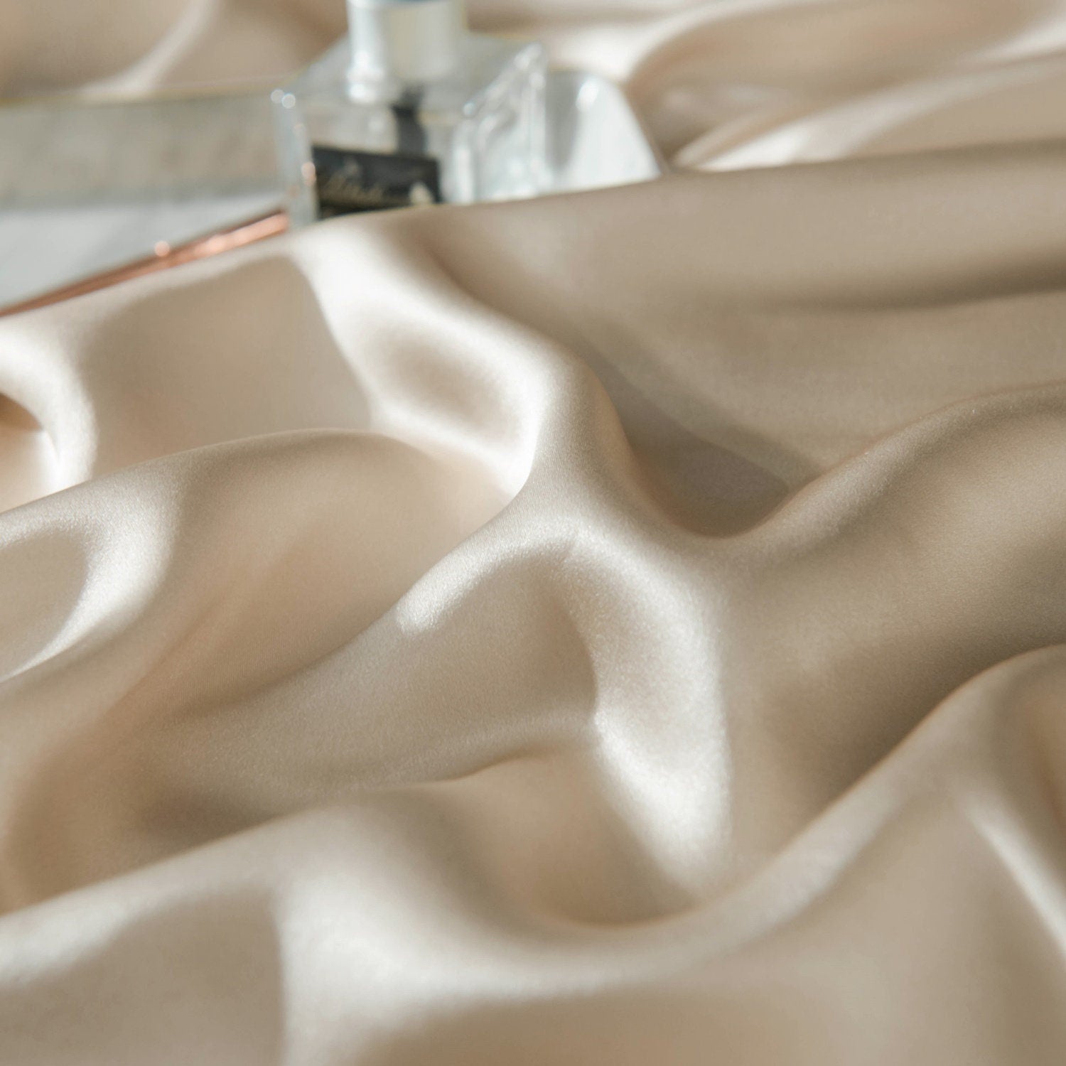 22mm Cream Coffee Pillowcase, Handmade with 100% 6A Pure Silk, Beauty Sleep Anti Ageing/Wrinkles, for King, Queen, Customized sizes Bedding.