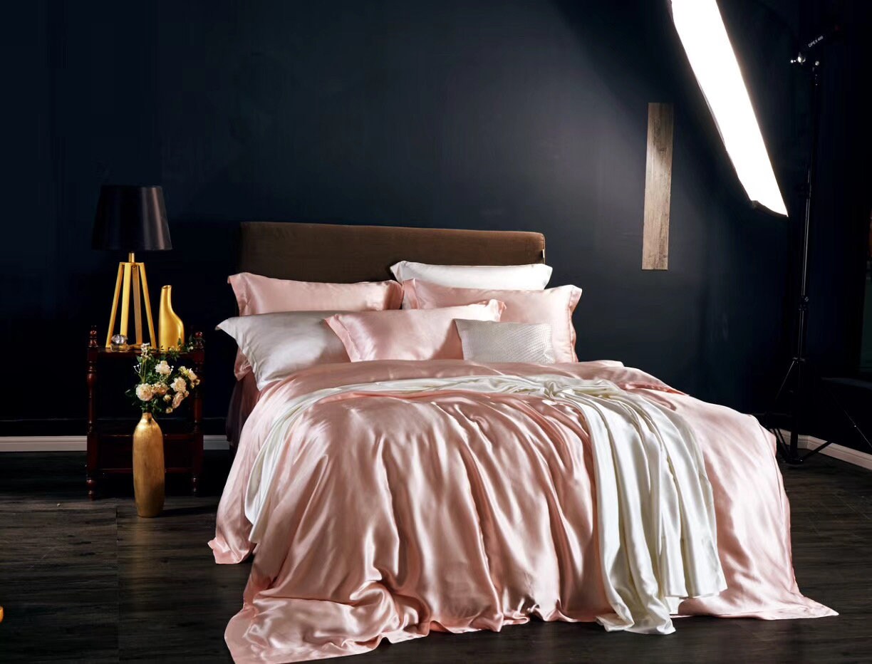 RESERVED ORDER - Sakura Pink Set - 100% Pure 6A Silk, 25mm smooth, natural, sleep beauty Silk Bedding for King, queen, custom size.