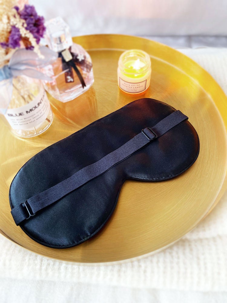 Charmeuse Pure Silk Eye Mask, Hepburn Beauty, Classic Red and White Hearts - Sleep Mask in 26mm Silk Satin, 100% Pure Silk Eyemask