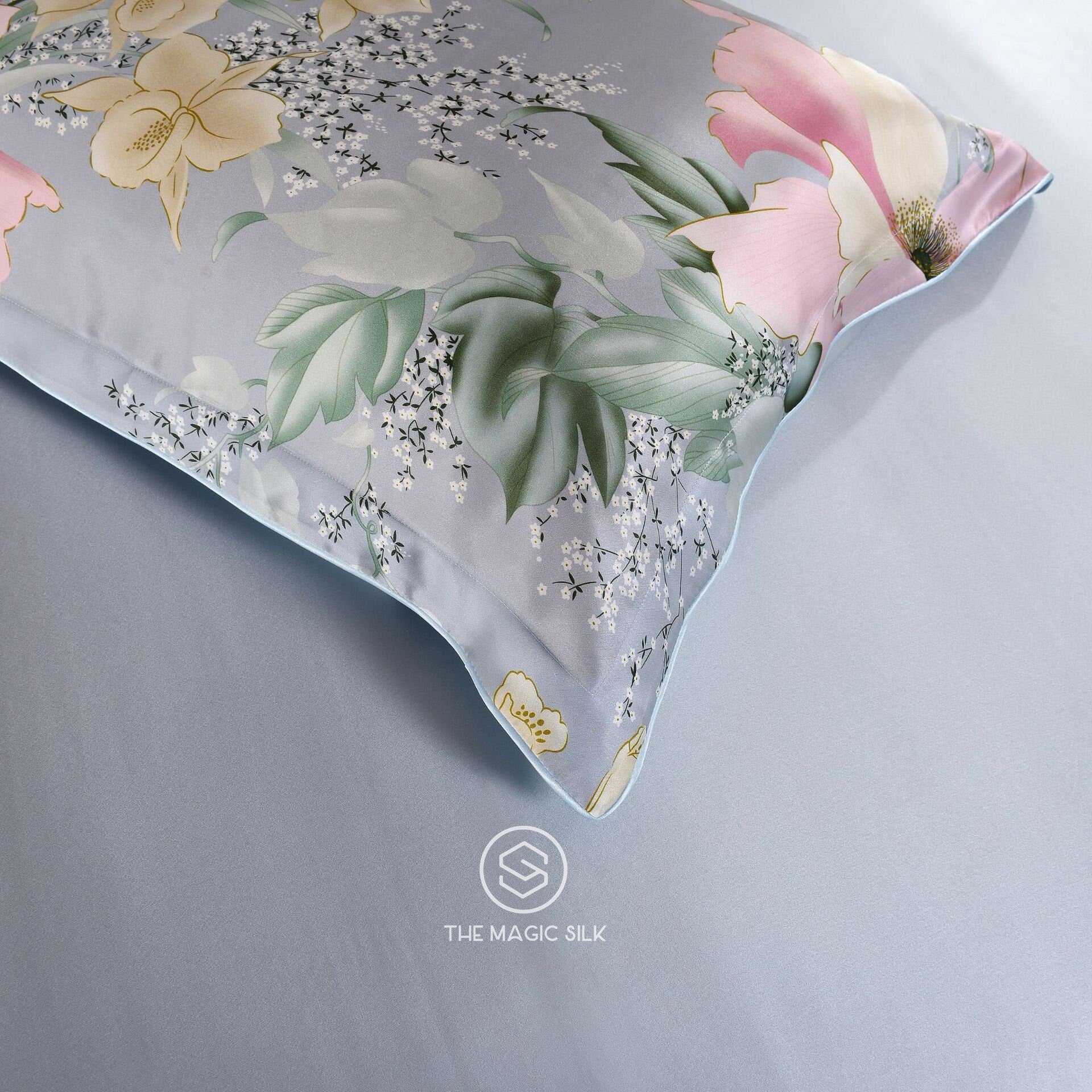 ANNASUI LILY - 16 Momme 100% Silk Bedding 4pcs Suite