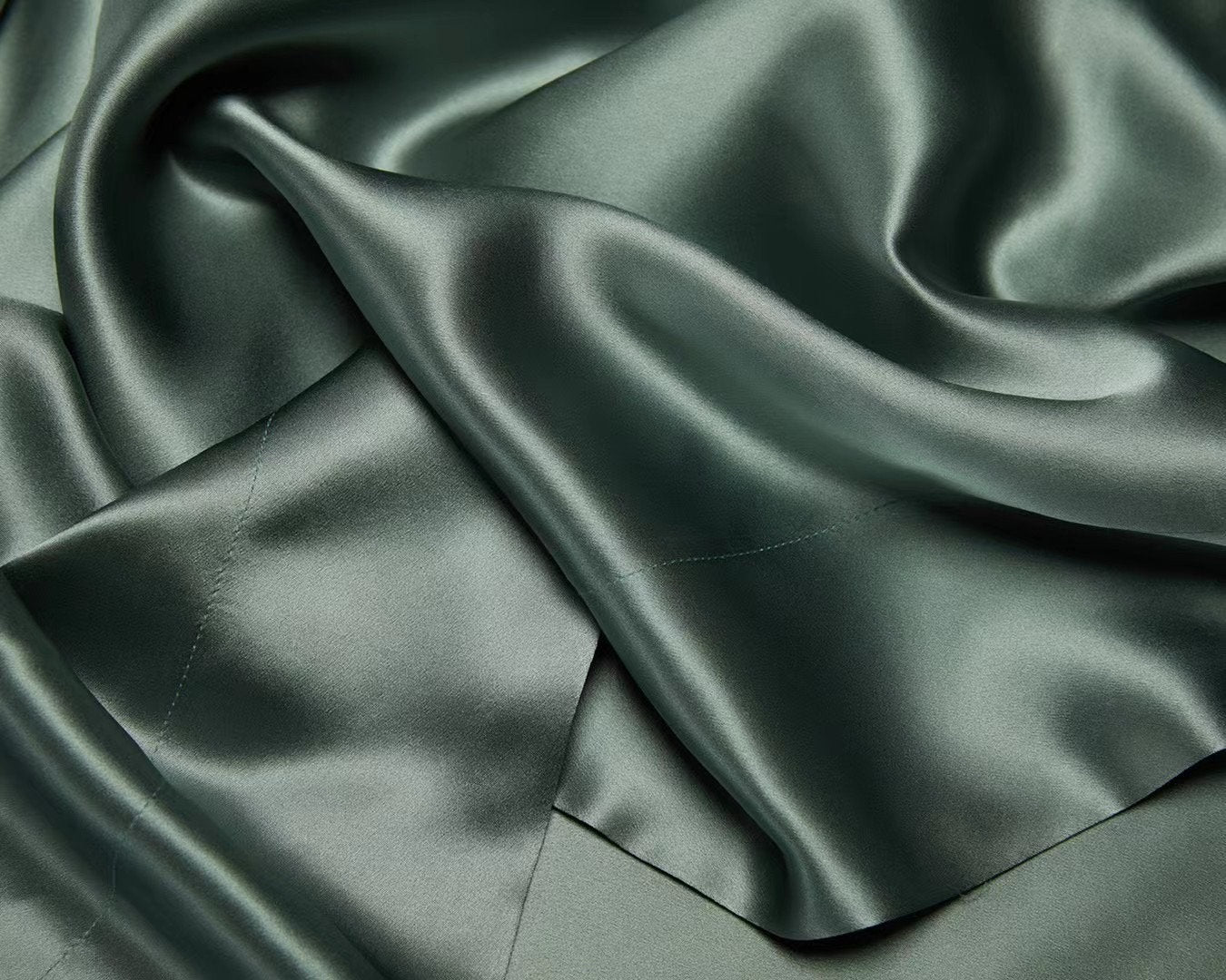 New Arrival Matcha Duvet Cover in 100% 6A Grade Silk, 25 Momme Muberry Silk Bedding for King, queen, custom size.