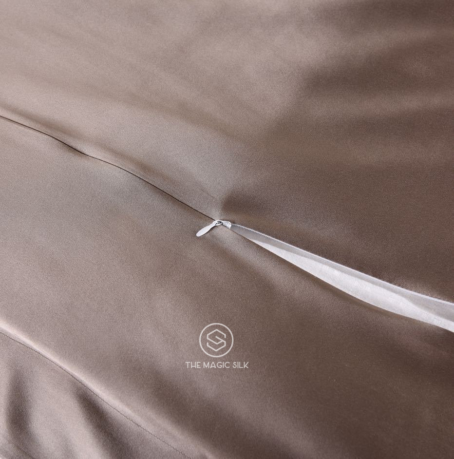 ROMMANCE - 16 Momme 100% Silk Bedding 4pcs Suite