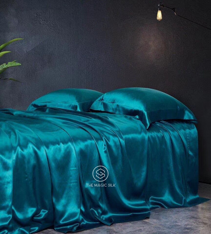 PEACOCK BLUE - 16 Momme 100% Silk Bedding 4pcs Suite