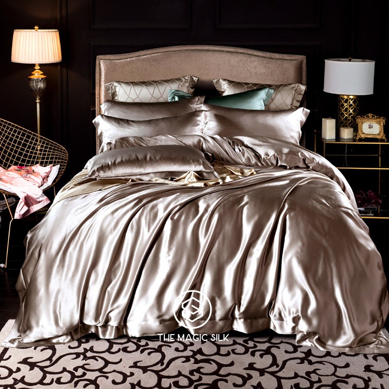 Luxurious Silk Bedding Set 4 pieces. Charmeuse silk bedding set in Dark Gold. Made in 25 momme 100% Anti-Allergic Mulberry Silk.