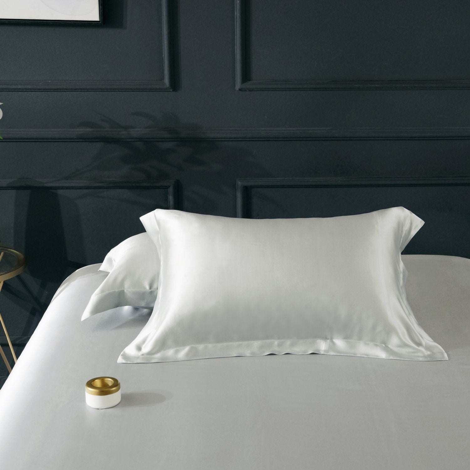 22mm Pearl White Silk Pillowcase, for Better Skin Less Sleep Creases, Handmade with 100% Silk for King, Queen, and Customized Sizes Bedding.