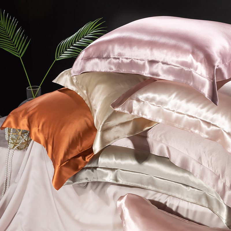 Best Gift for Her Top luxurious silk pillowcase 100% pure silk pillow cover in 17 solid colors, 2 pieces (One pair gift)