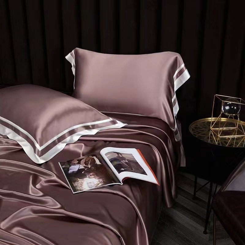 2022 New Presidential Suite set 4 pieces. Charmeuse silk bedding set in Bean Purple. Made in 25 momme 100% Anti-Allergic Mulberry Silk.