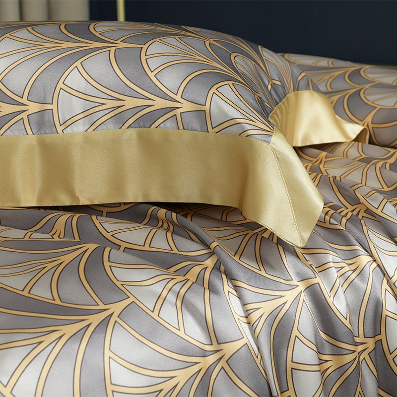 FACAI - 19 Momme Silk Bedding Suite 4pcs