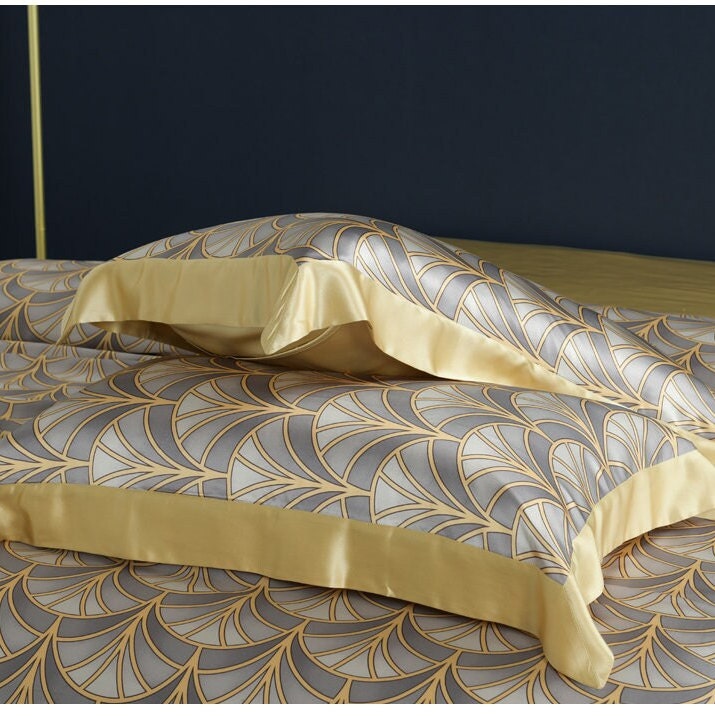 FACAI - 19 Momme Silk Bedding Suite 4pcs
