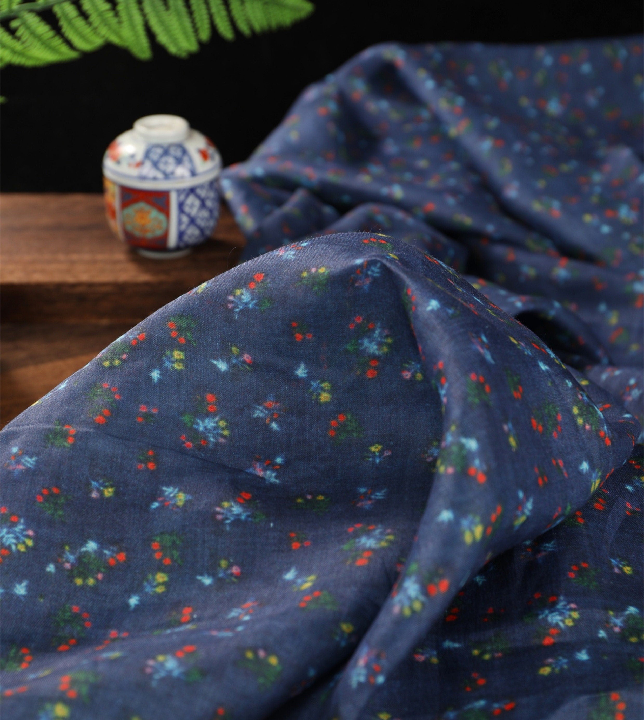 HUACUCHENG - Digital Printing 42 Thread Count Ramie Fabric - 140cm wide by the Yard