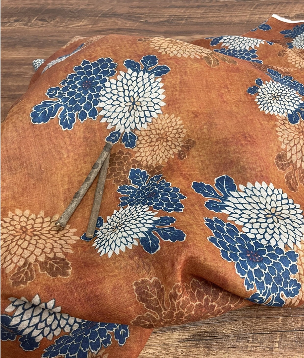 HUANGHUN - Digital Printing 42 Thread Count Ramie Fabric - 140cm wide by the Yard