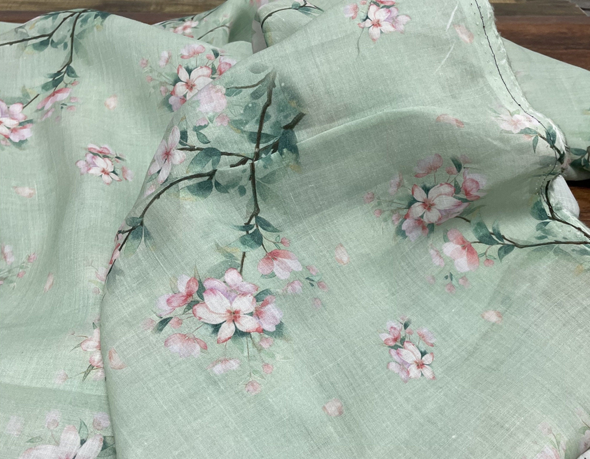 LVJIYU - Digital Printing 42 Thread Count Ramie Fabric - 140cm wide by the Yard