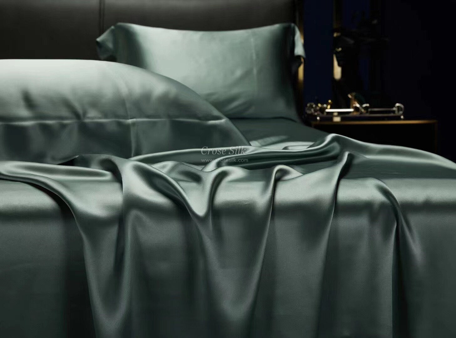 LILY PAD - 25 Momme Mulberry Silk Bedding, Silk Duvet Cover, Silk Fitted Sheet, Silk Flat Sheet, Silk Pillowcase, 100% SILK