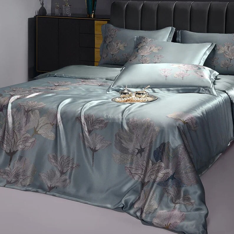 DREAM CATCHER - 16 Momme 100% Silk Bedding 4pcs Suite