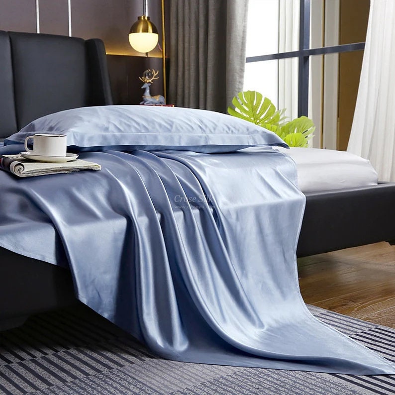SOFT BLUE - 16 Momme 100% Silk Bedding 4pcs Suite