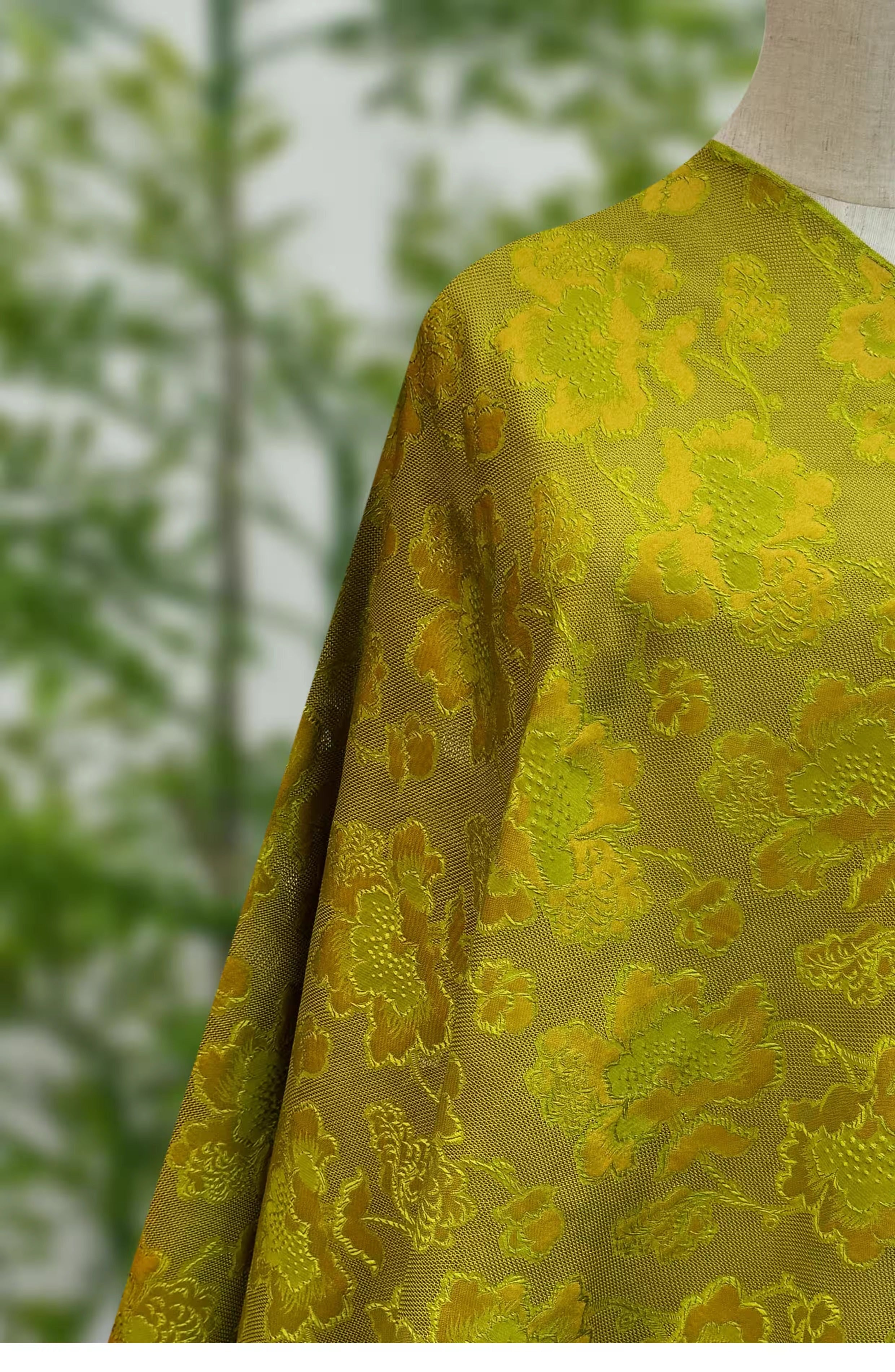 李德喜。四经八纬色织罗XYLN005 - Leno silk fabric, yellow peony , 25 momme 114cm wide by the yard