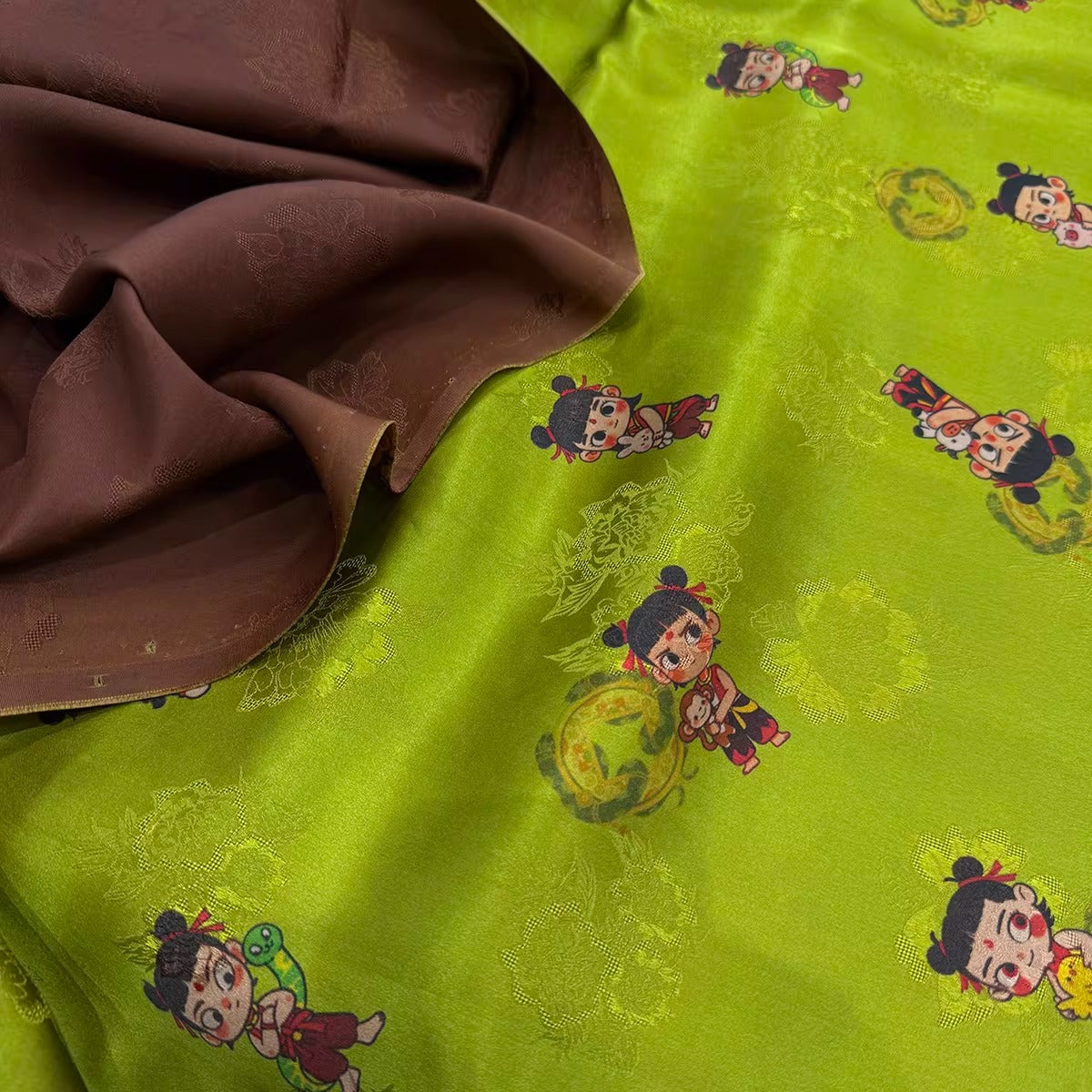 XYHYS 哪吒- Jacquard HUALUO Hongyunsha silk fabric, 26 momme openwork texture, 110cm by the Yard