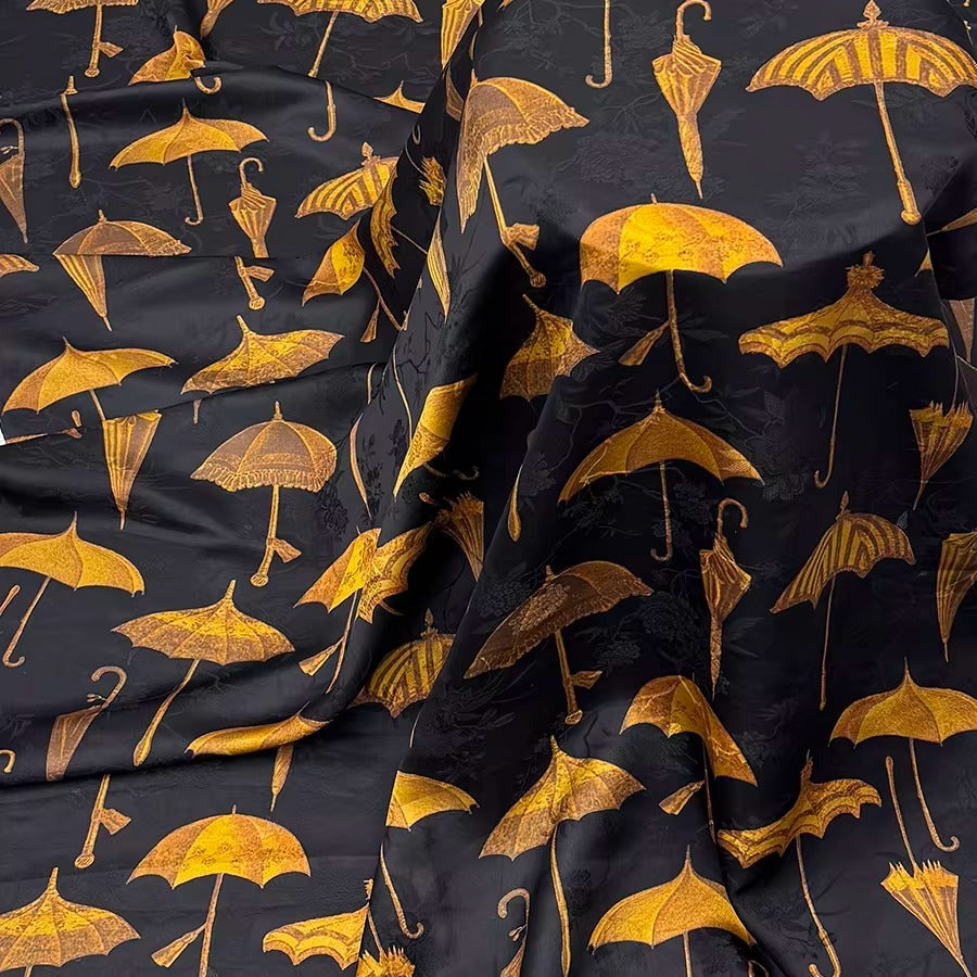 XYHYS 小雨伞- Jacquard HUALUO Hongyunsha silk fabric, 25 momme openwork texthture, 110cm by e Yard