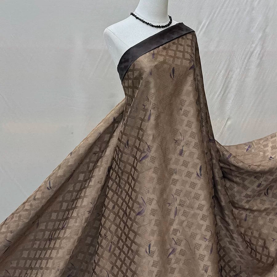 竹影流年 Mud Silk fabric, Jacquard HUALUO, 25 momme 110cm wide by the Yard