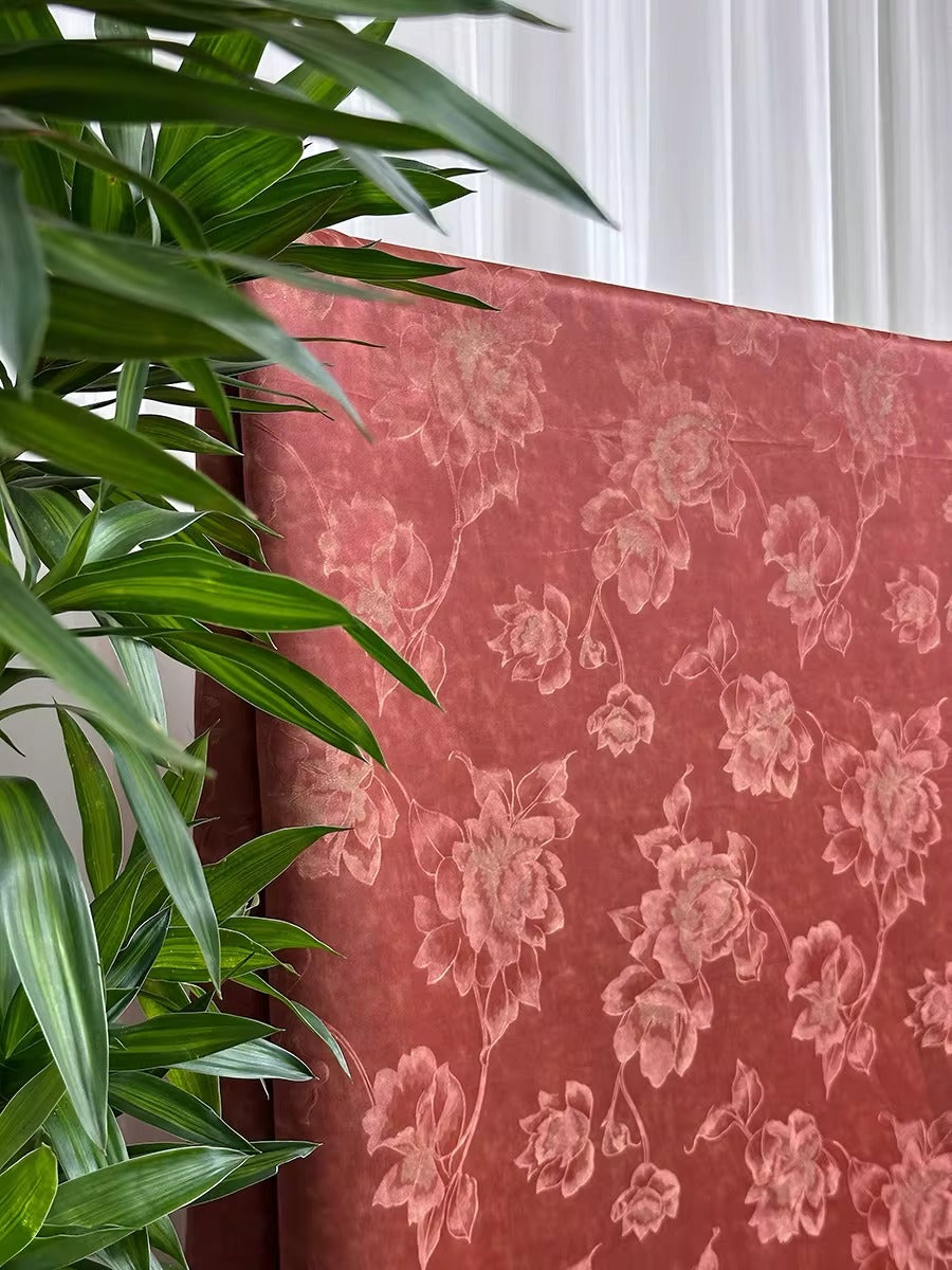 XYHYS 对花描金- Jacquard HUALUO Hongyunsha silk fabric, 25 momme openwork texture, 110cm by the Yard