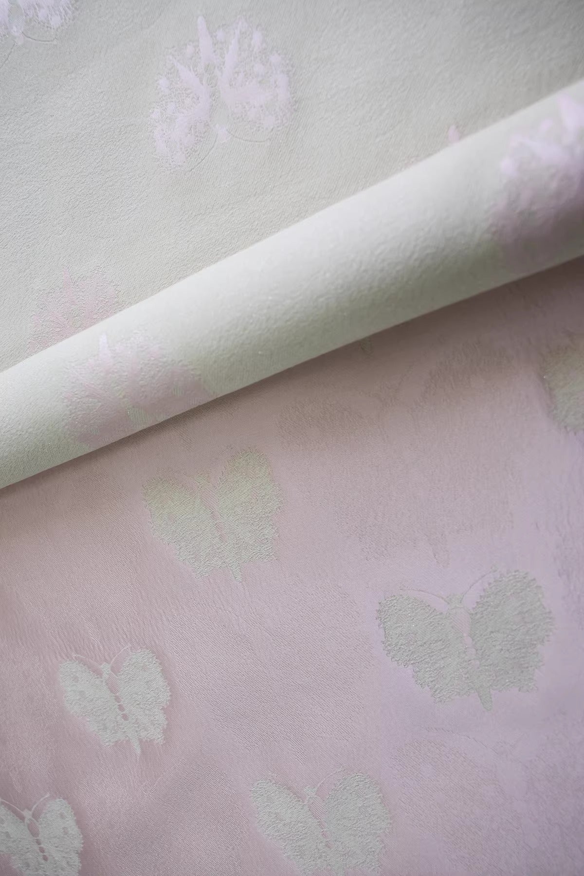 SJKSM014- Jacquard silk wool blend fabric, 45 momme ,butterfly light pink, 135cm wide by the yard