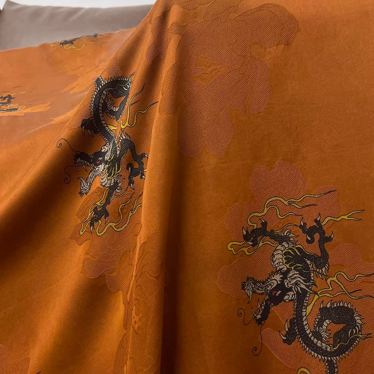 XYHYS 龙纹- Jacquard HUALUO Hongyunsha silk fabric, 26 momme openwork texture, 110cm by the Yard
