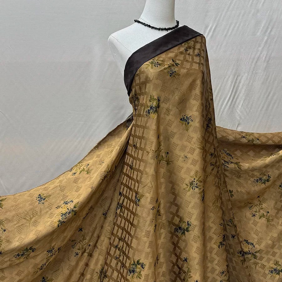 青菱 Mud Silk fabric, Jacquard HUALUO, 25 momme 110cm wide by the Yard