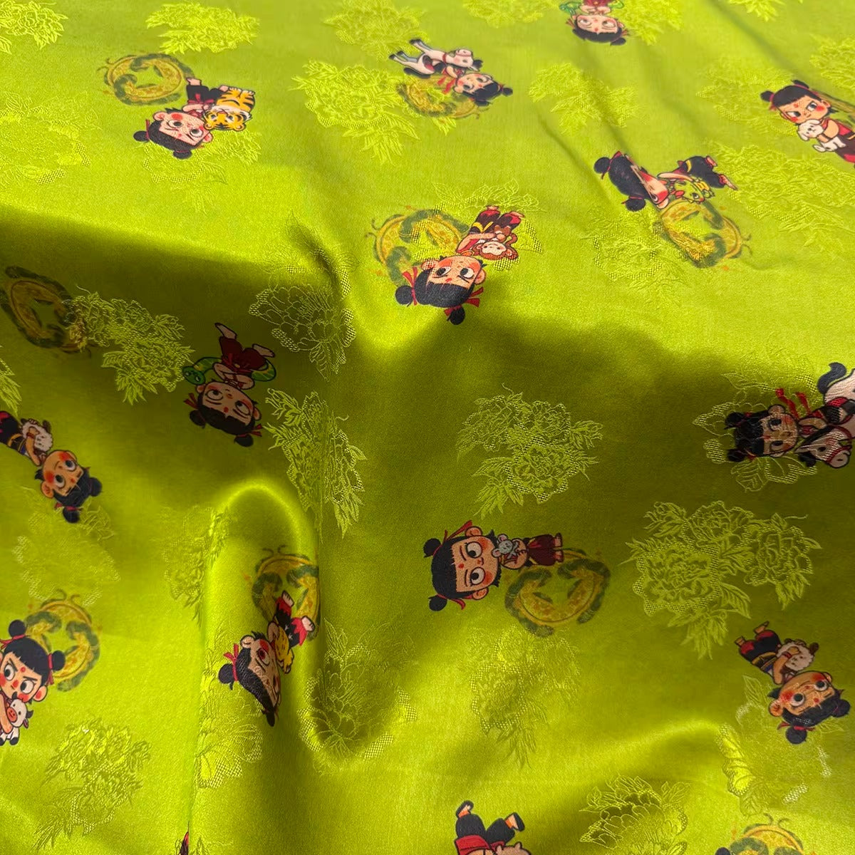 XYHYS 哪吒- Jacquard HUALUO Hongyunsha silk fabric, 26 momme openwork texture, 110cm by the Yard