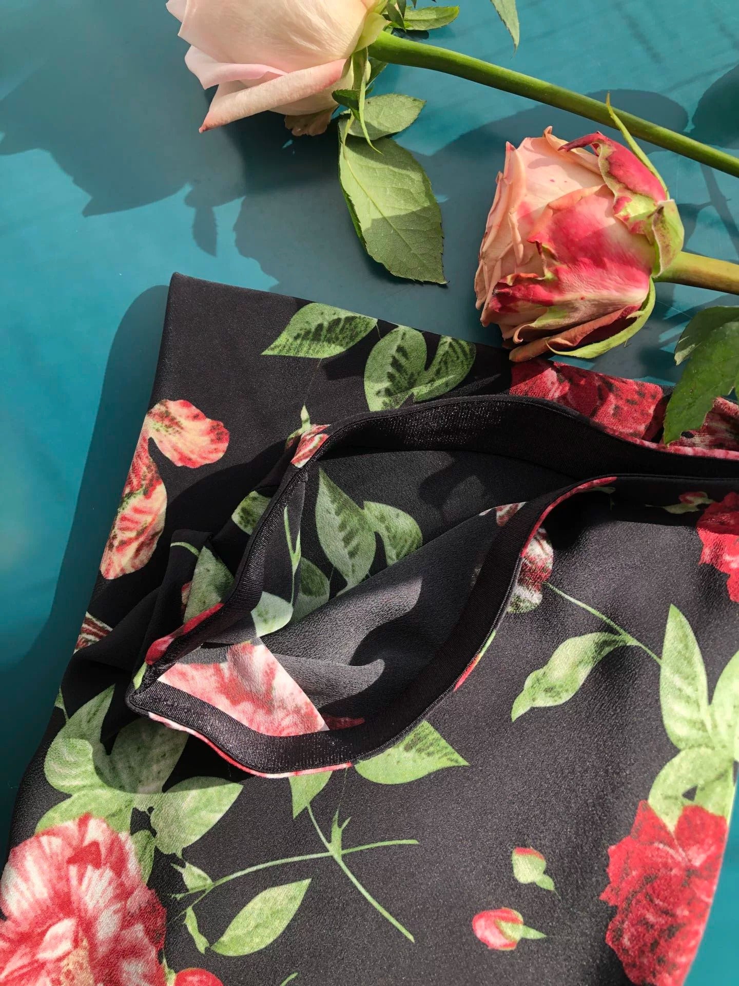ROSES - 100% Mulberry Silk Skirt
