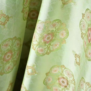 XYLDXSJ 如意团花纹绿色 - Gilt-Thread Song Brocade 织金宋锦, 38 momme 140cm wide by the yard