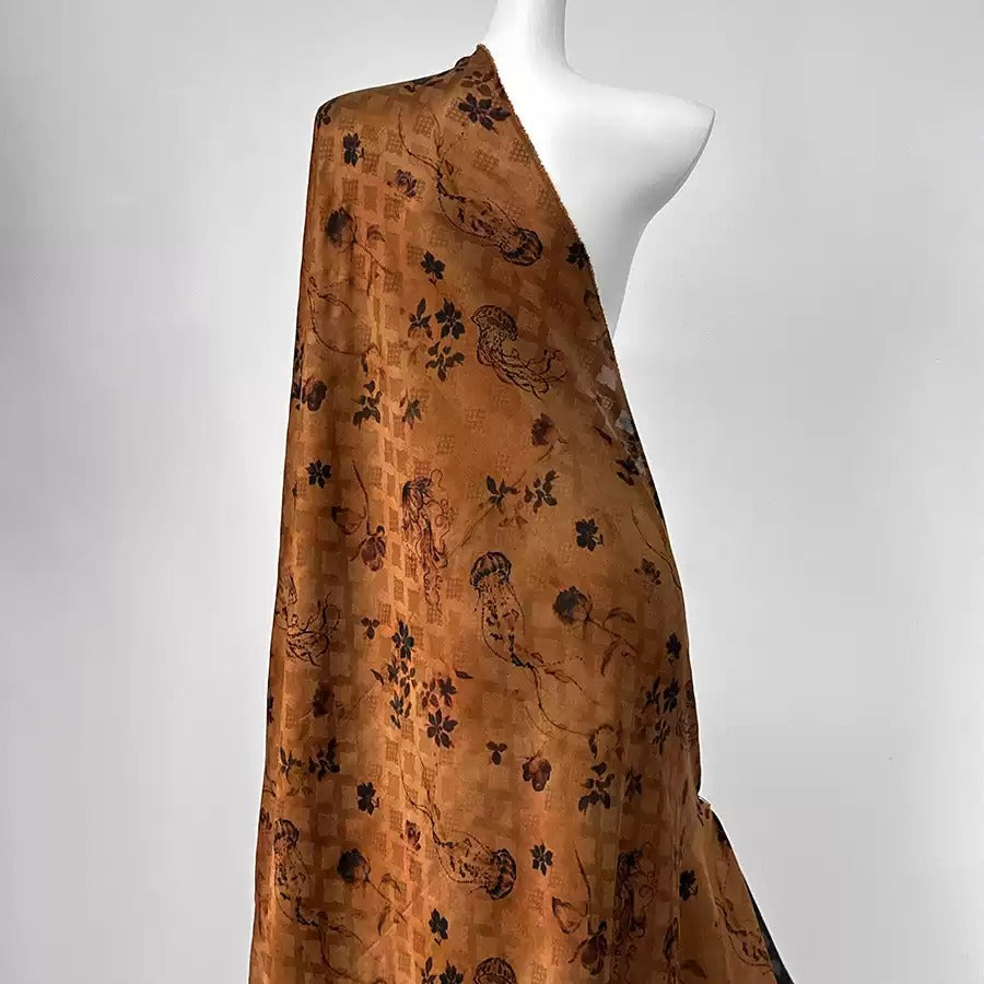 水母 Mud Silk fabric, Jacquard HUALUO, 25 momme 110cm wide by the Yard