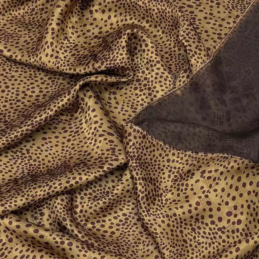 不规则波点 Mud Silk fabric, Jacquard HUALUO, 25 momme 110cm wide by the Yard