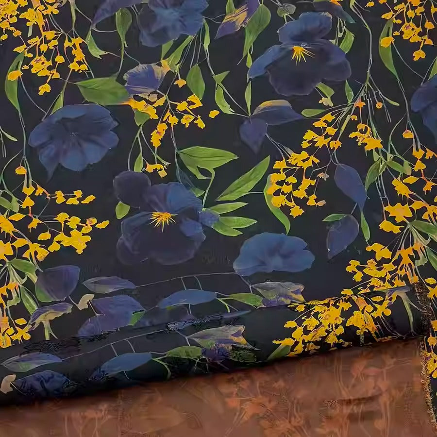 XYHYS 蓝韵金辉- Jacquard HUALUO Hongyunsha silk fabric, 25 momme openwork texthture, 110cm by e Yard