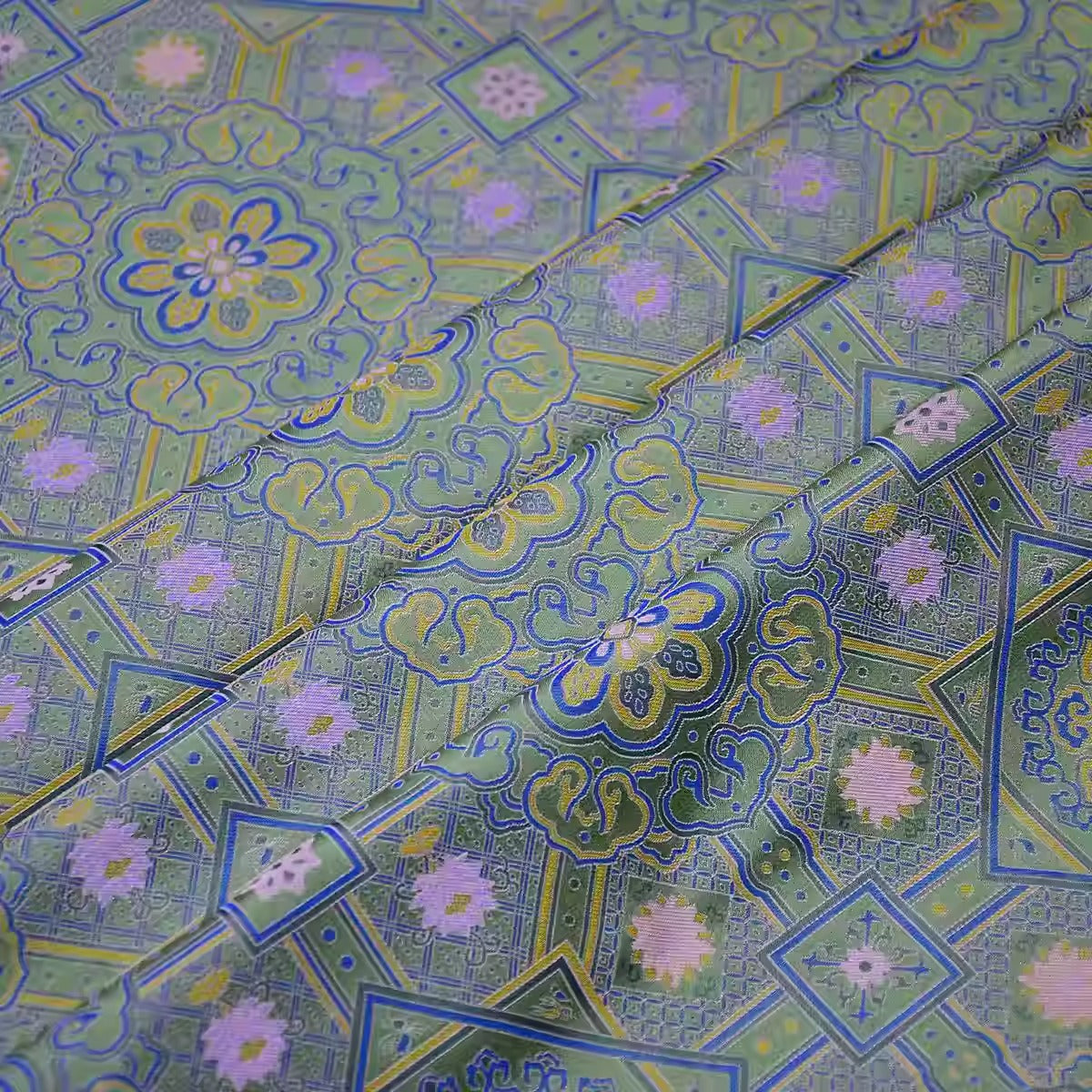 XYLDXSJ022 - Song Brocade 李德喜宋锦, 38 momme 70cm wide by the yard