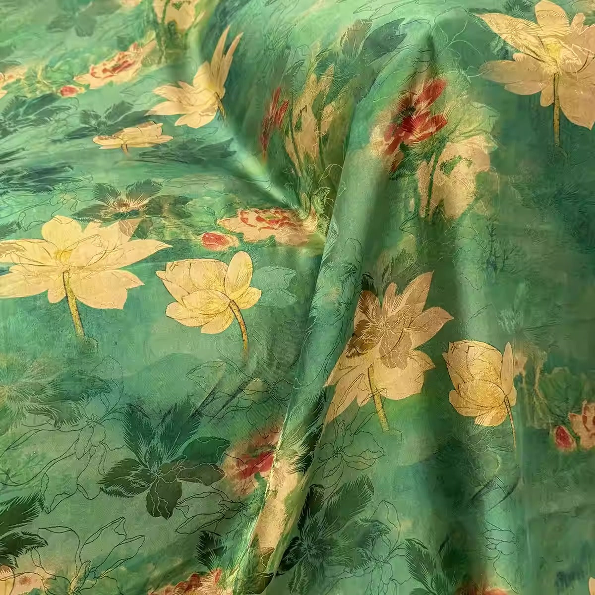 XYHYS仲夏青荷- Jacquard HUALUO Hongyunsha silk fabric, 25 momme openwork texture, 110cm by the Yard