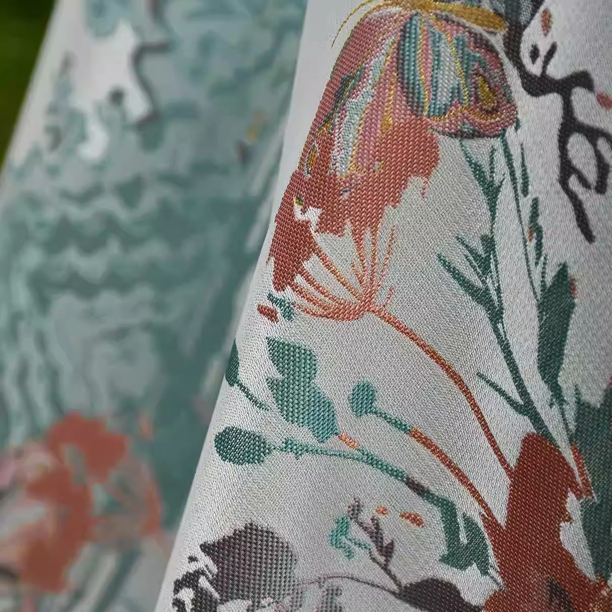 XYLDXSJ 风景蝴蝶 - Gilt-Thread Song Brocade 织金宋锦, 38 momme 140cm wide by the yard